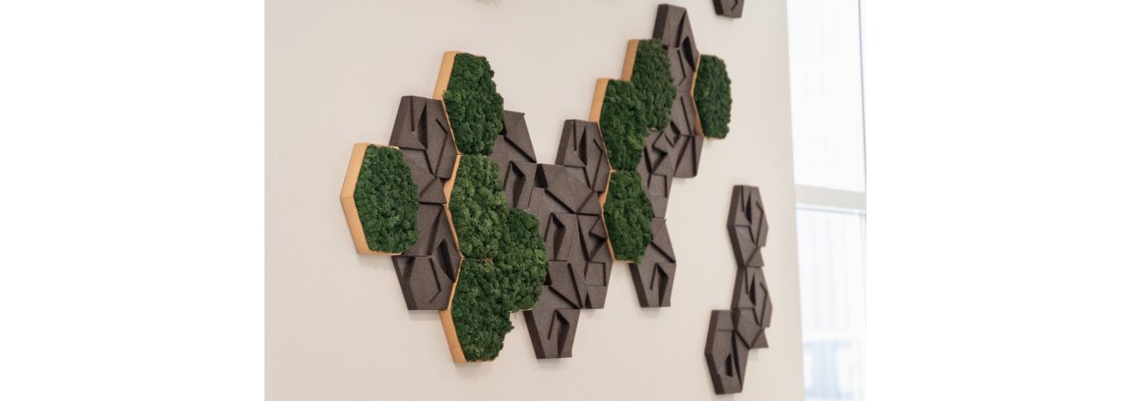 Flot og farverig kantine hos Etac