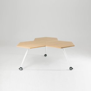 Kinnarps Trixagon bord