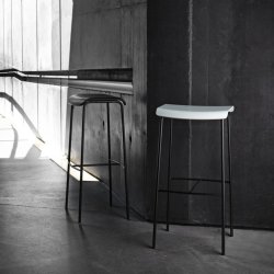 Magnus Olesen Pause Barstol