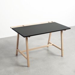 Andersen Furniture D1 skrivebord