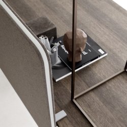 LINTEX Edge Table frontmonteret bordskrm